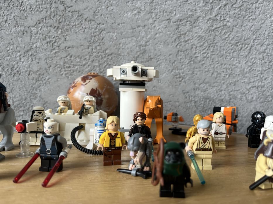 Lego!!! Zestaw 20 figurek lego Star Wars + 2 niekompletne zestawy