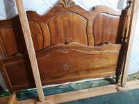 cama de madeira maciça