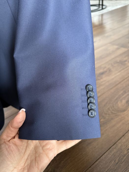 Garnitur męski Lassar granatowy 176/108/96