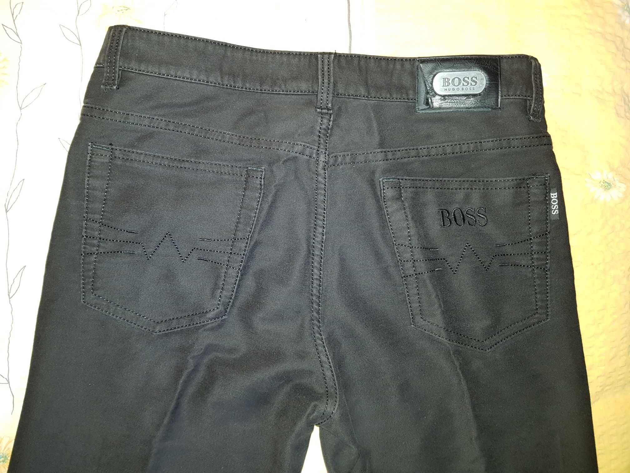 Spodnie męskie czarny jeans Hugo Boss rozm.50