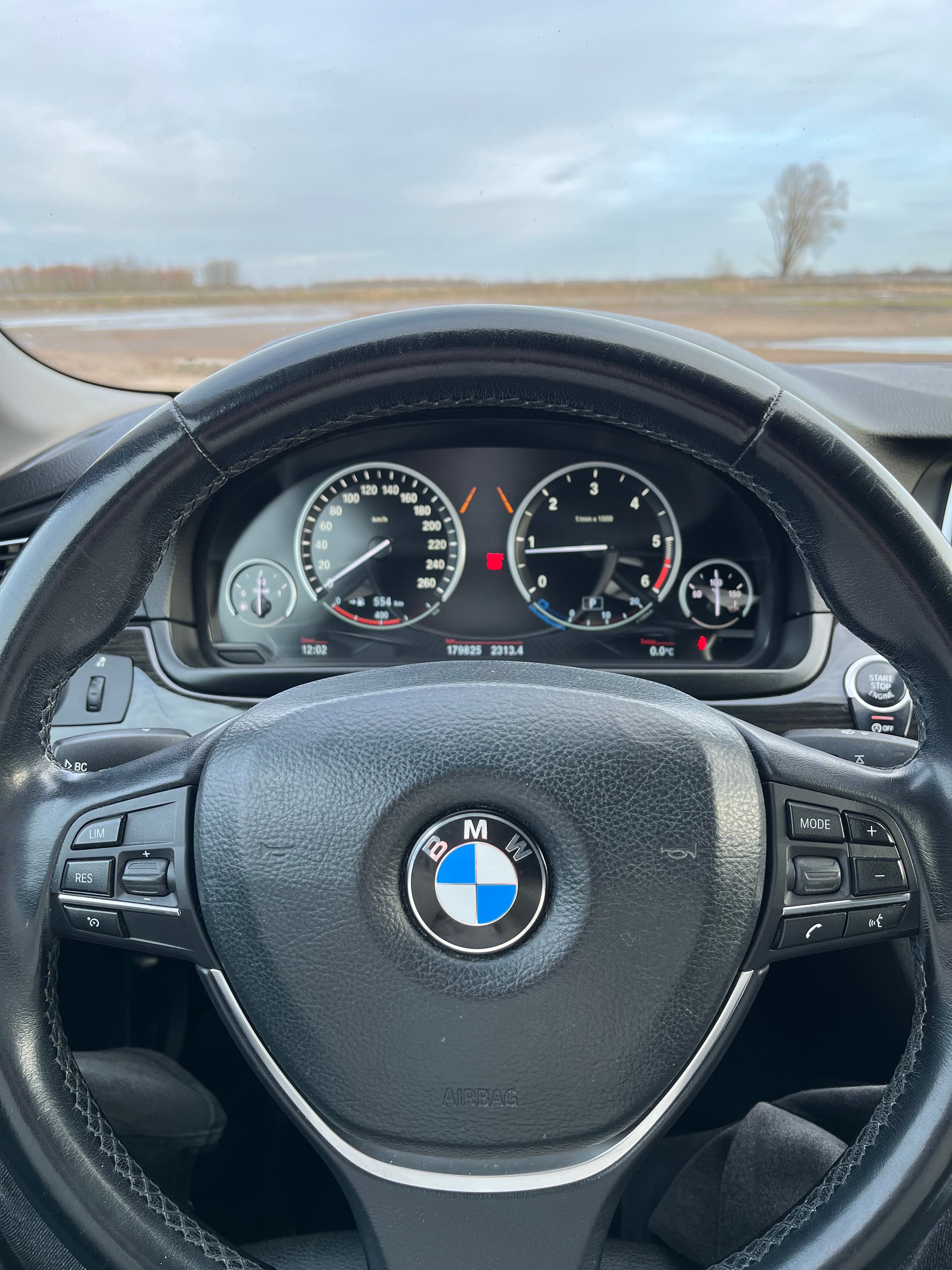 BMW 5 комплектації luxury