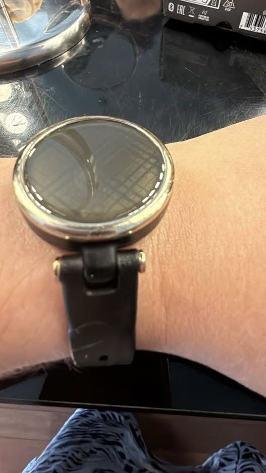 Garmin lily smartwatch gwarancja paragon