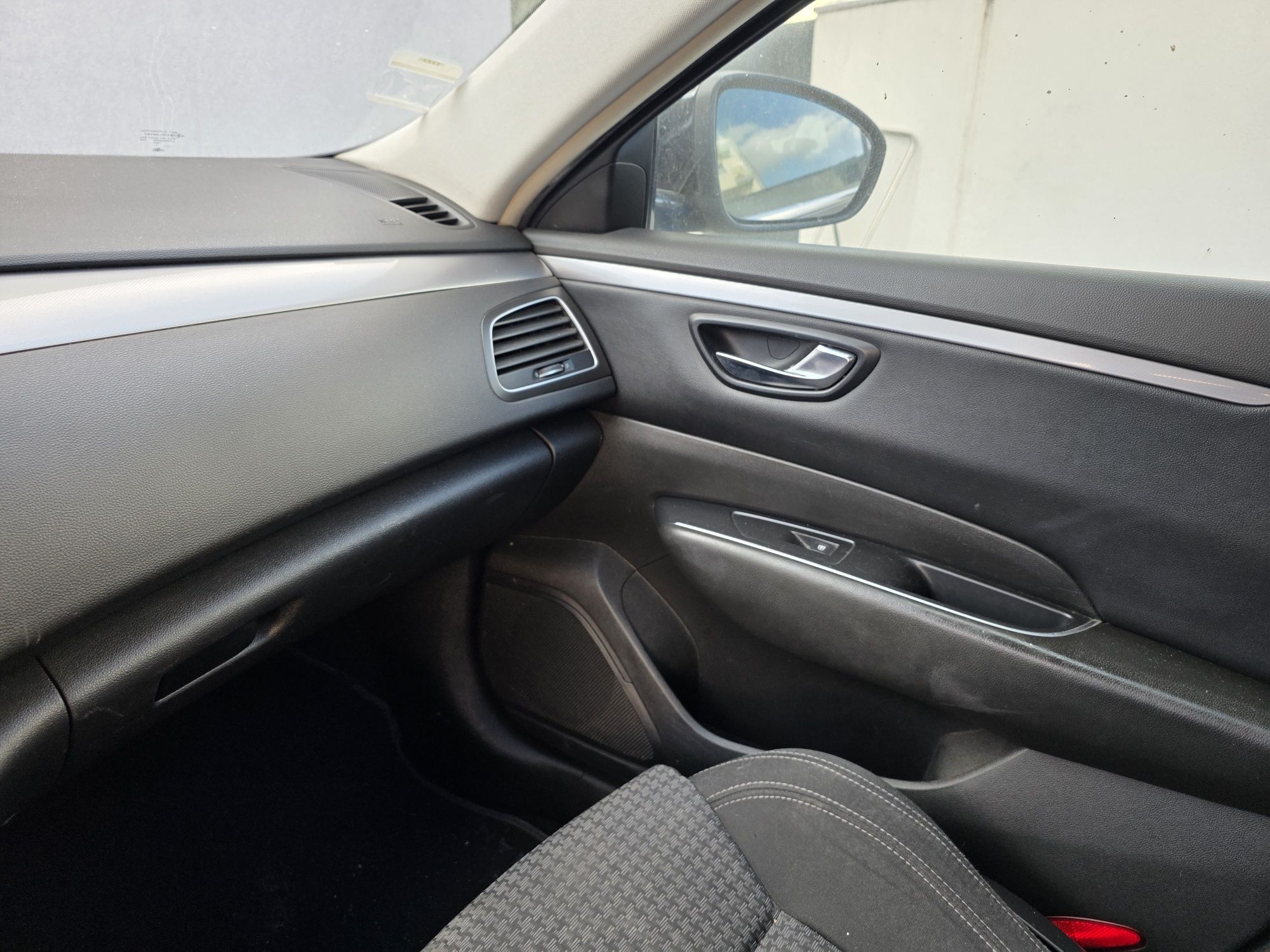Renault Talisman Sinistrado