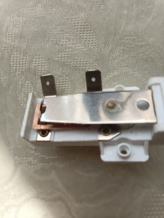 Продам регулятор температури ju2t100.