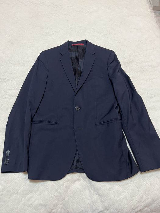 Чоловічий костюм Hugo Boss оригінал S