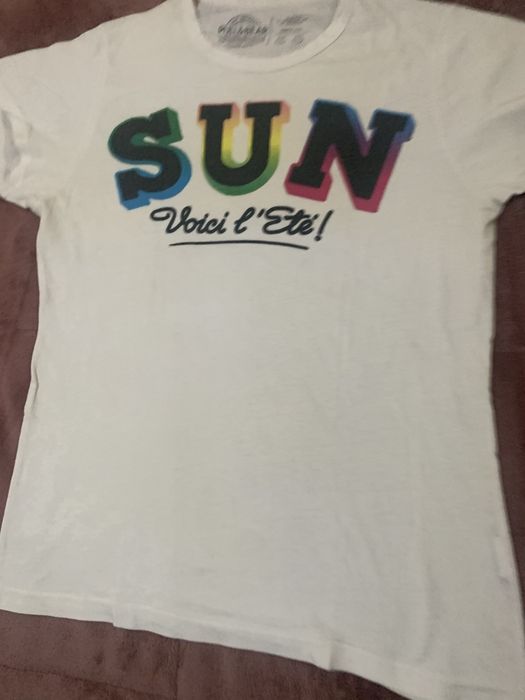 T-shirt rapaz “Pull&Bear” tamanho M branca com letras pretas