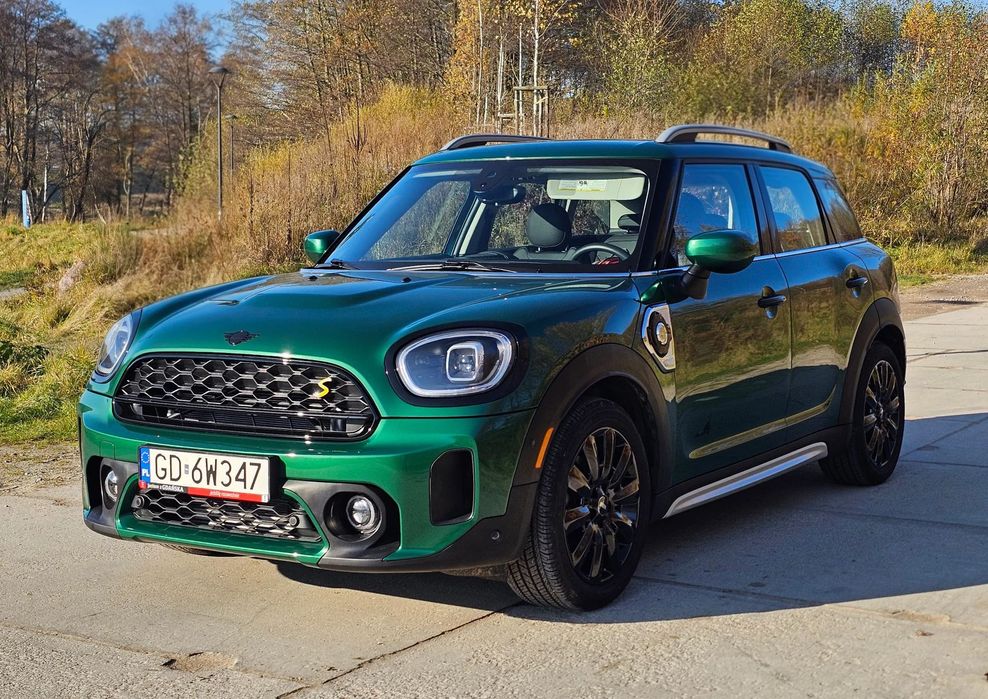 MINI Countryman Hybryda plug in, napęd na 4 koła, 220 KM, British Racing Green