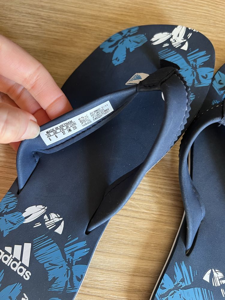 Вьєтнамки жіночі Adidas