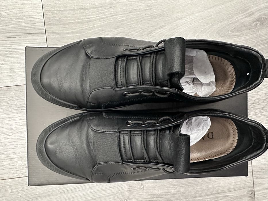 Кеди  натуральна шкіра , майже нові