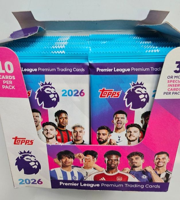 Zestaw 28 saszetek Topps Premier League  Premium Trading Cards 2026