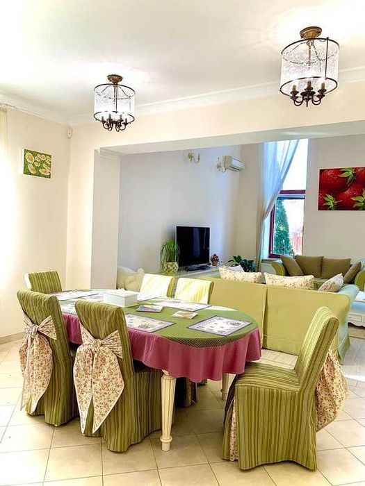 Продажа элитного дома в Совиньоне — участок 28 соток, море рядом.