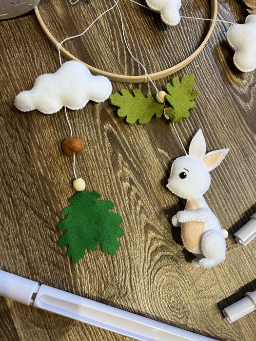 Мобіль з фетру, музичний блок, тримач