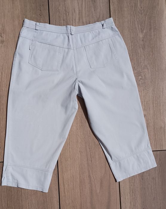 Damskie spodnie 7/8 rozm. 44