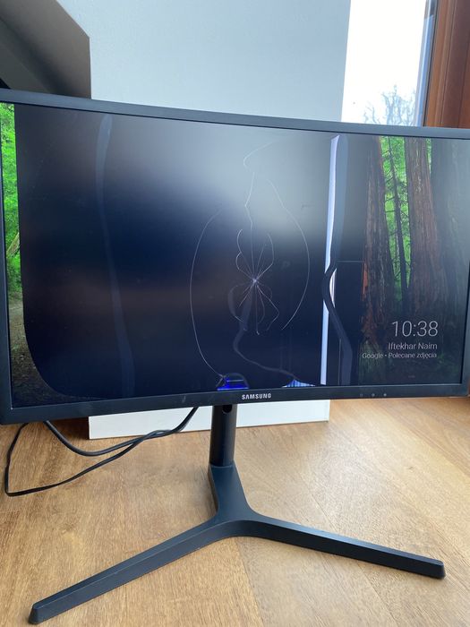 Monitor SAMSUNG C24FGQUX 144Hz Uszkodzona matryca!