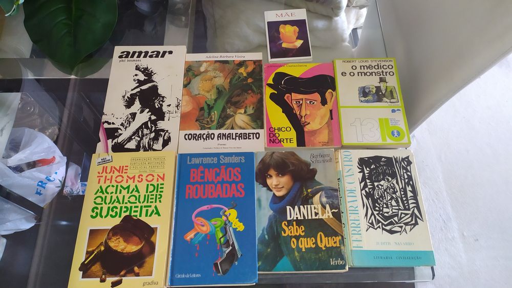 9 livros antigos 9,99€ cada
