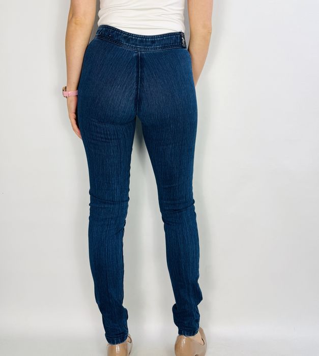 Granatowe spodnie rurki XS 34