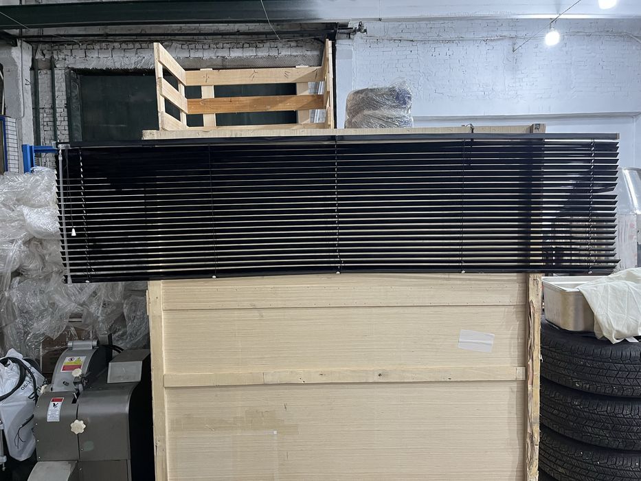 Продам жалюзі .2000*1900 і 2000*520.