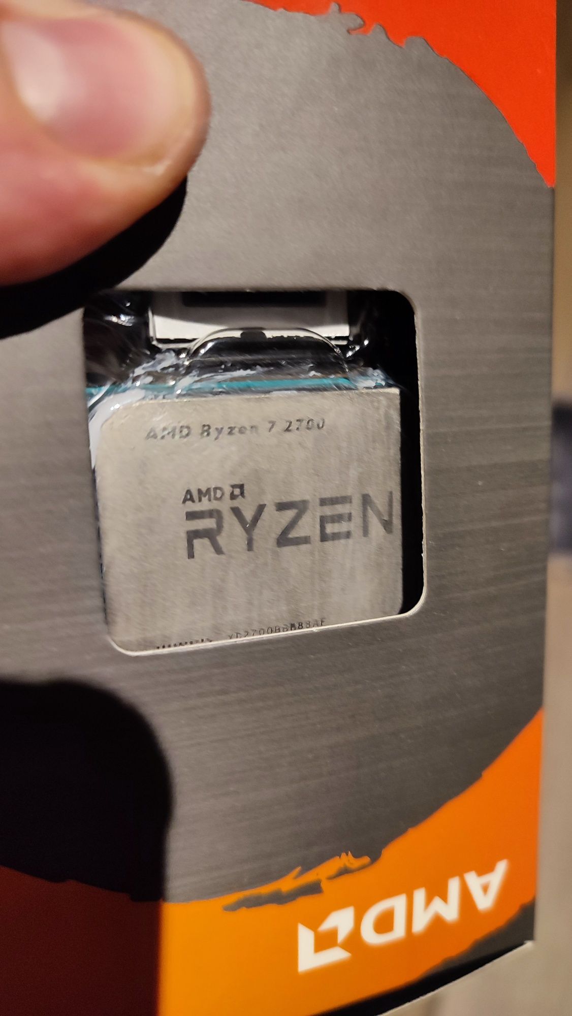 AMD Ryzen 7 2700 + chłodzenie