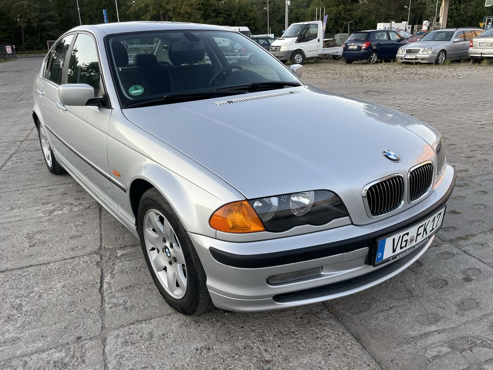 BMW 3 Bezwypadkowa. Bardzo zadbana.