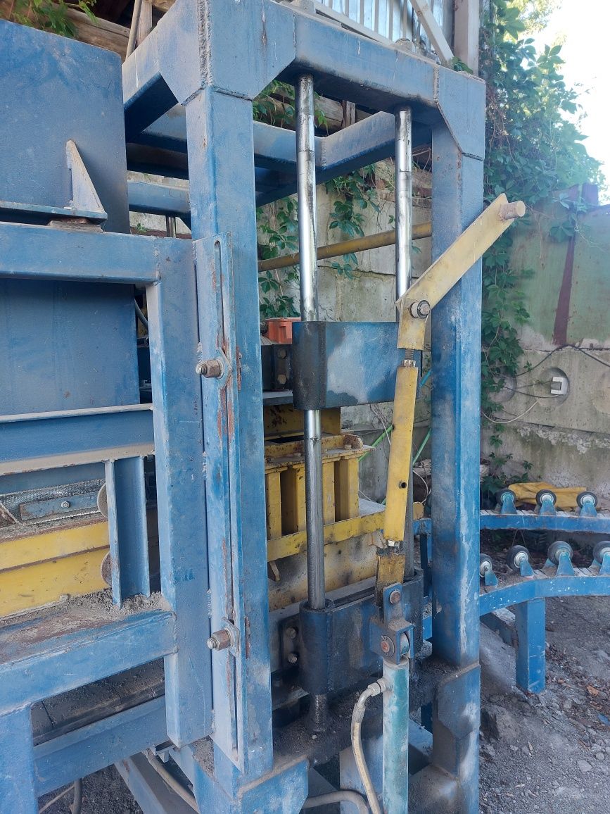 Продам лінію вібропресування КВП-858-2ПА