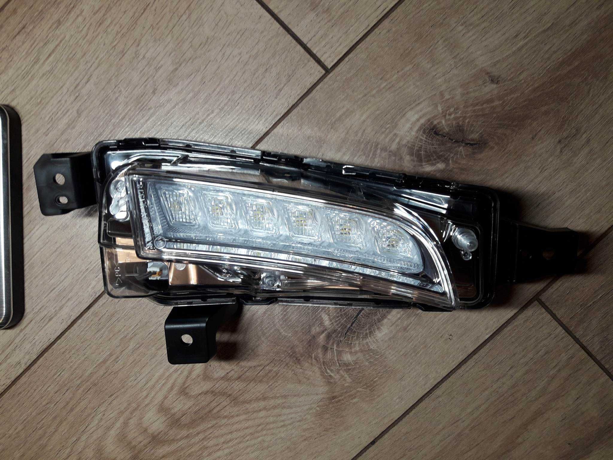 Lewa Lampa LED Do Jazdy Dziennej DRL Suzuki Vitara III 15- Nowy