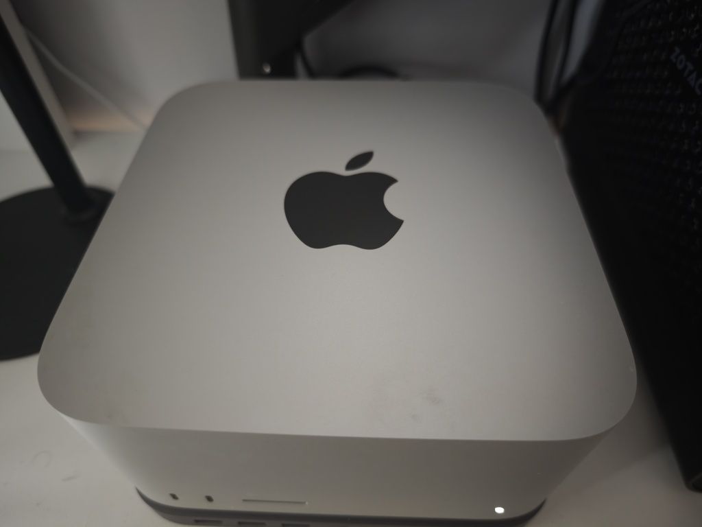 Apple Mac Studio M1 Max 64GB / 512GB