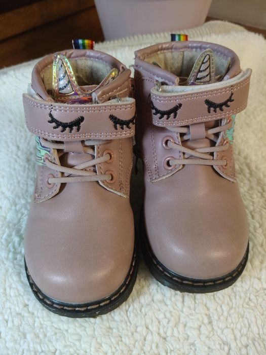 Демісезонні чоботи для дівчинки