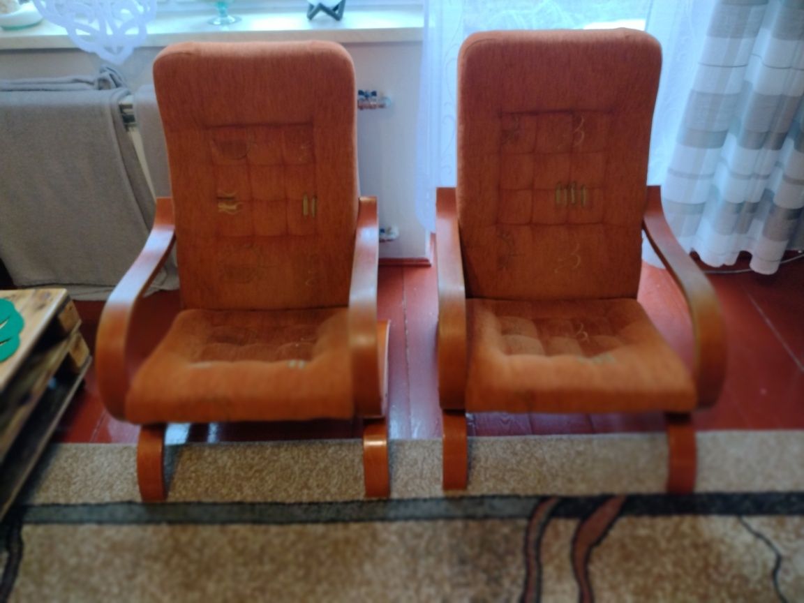 Dwa wygodne fotele