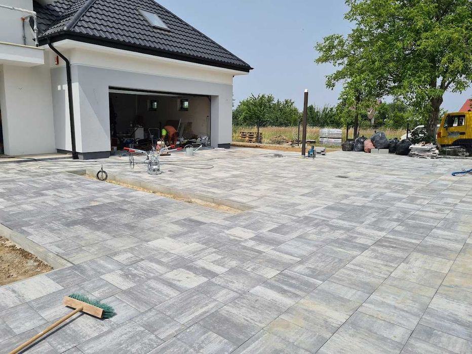 MAT-BUD Układanie kostki brukowej