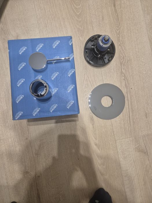 Grohe essence bateria prysznicowa