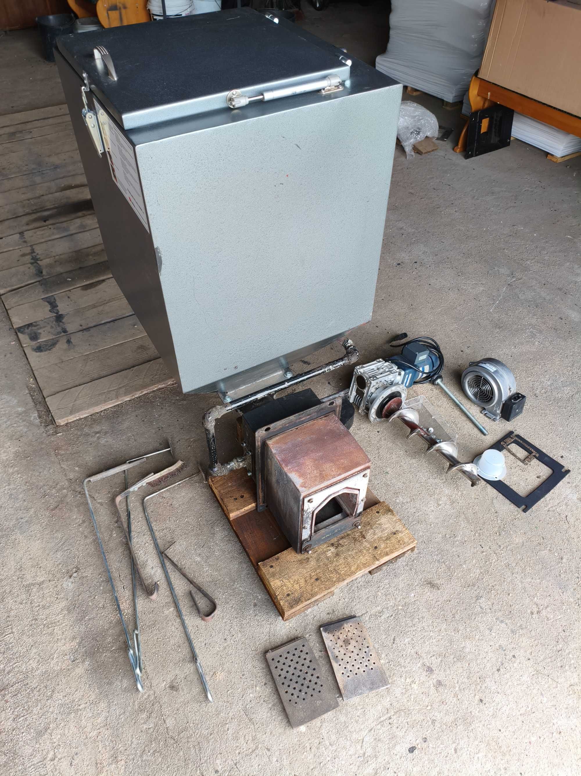 Palnik SV200 o mocy 12 - 24 KW ekogroszek/pellet - ZESTAW