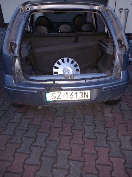 Corsa C, 1.3 CDTI na części 2004 r silnik skrzynia biegów lampy maska