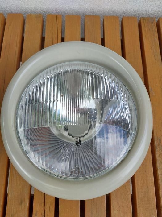 Lampy przednie trabant