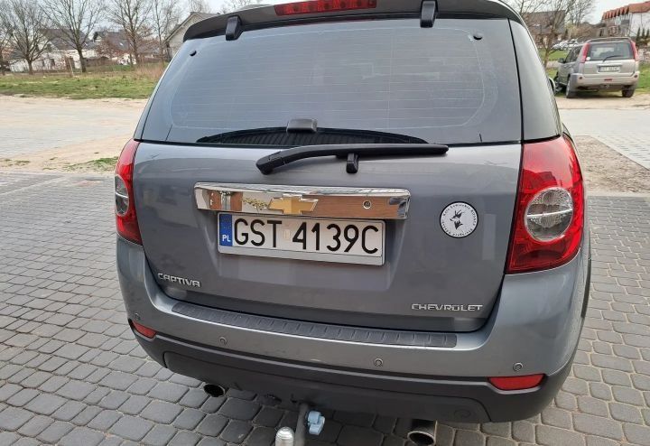 Chevrolet Captiva
2009 · 227 000 km · 2 405 cm3