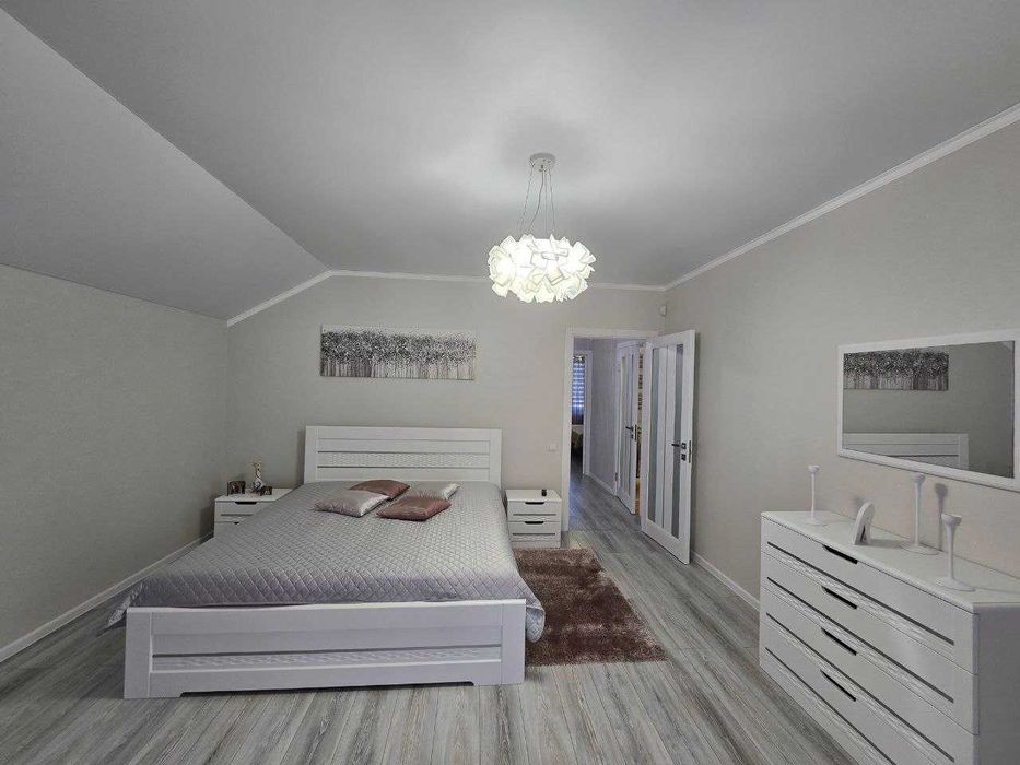 Продаж 2-поверхового будинку з ділянкою у Вінницьких Хуторах
