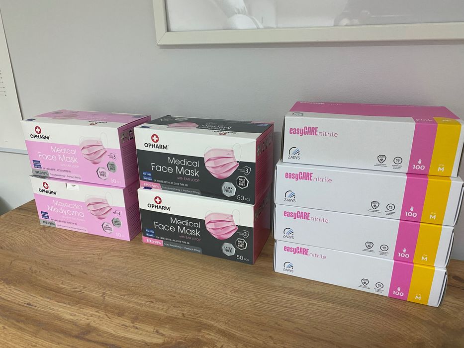 Rękawiczki jednorazowe i maseczki ochronne