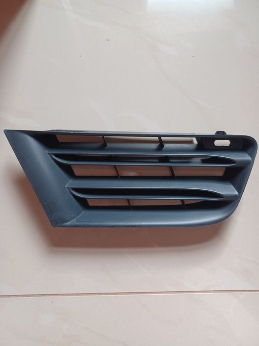 Kratka Atrapa Zderzaka Prawy Przód Renault Scenik II Lift 03-09 Rok