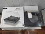 Gramofon hykker sprawny