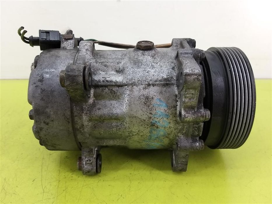 Sprężarka klimatyzacji Seat Toledo II LEON I GOLF IV BORA A3 8L 1J0820803F
