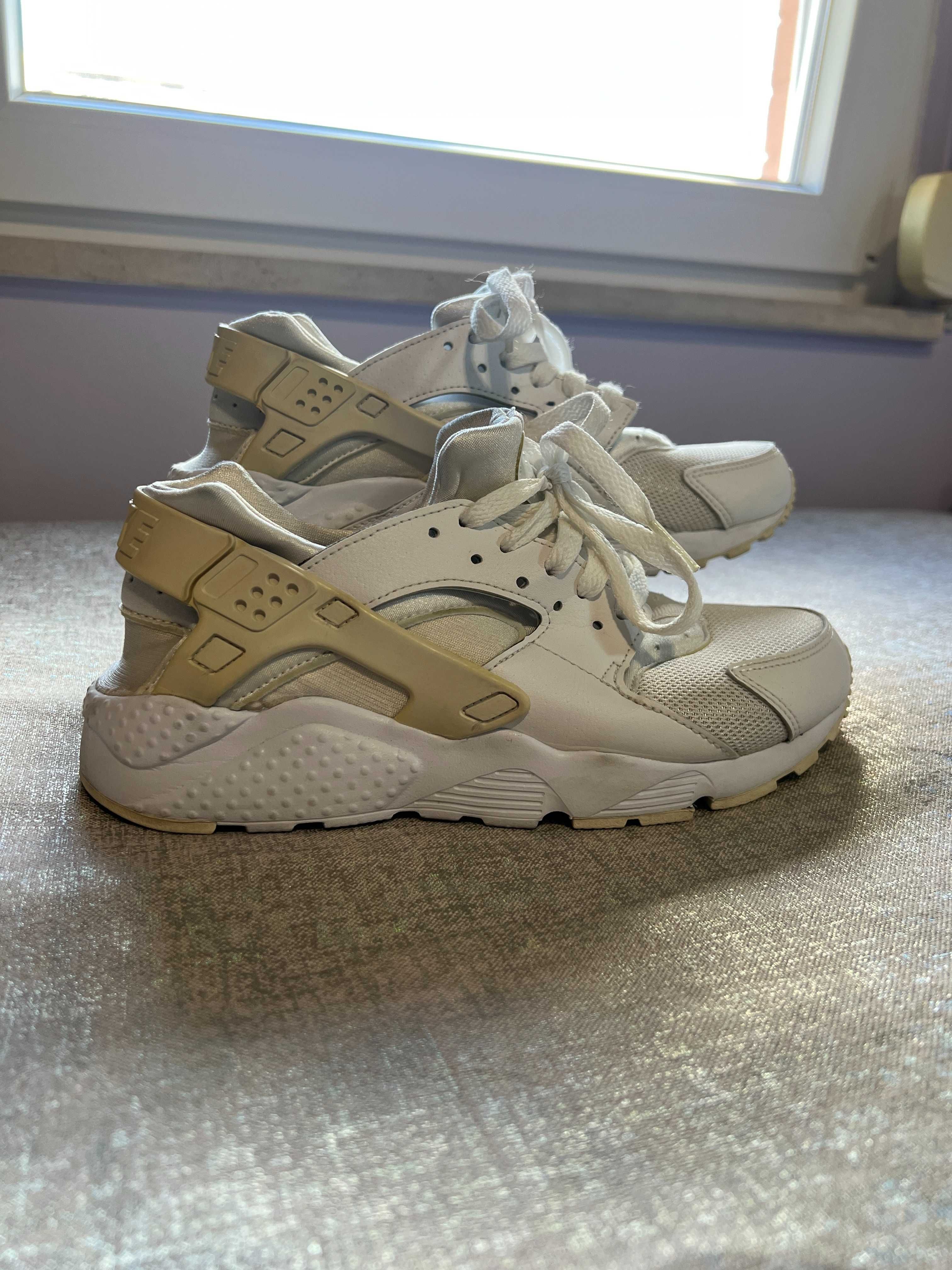 Nike Air Huarache | 39