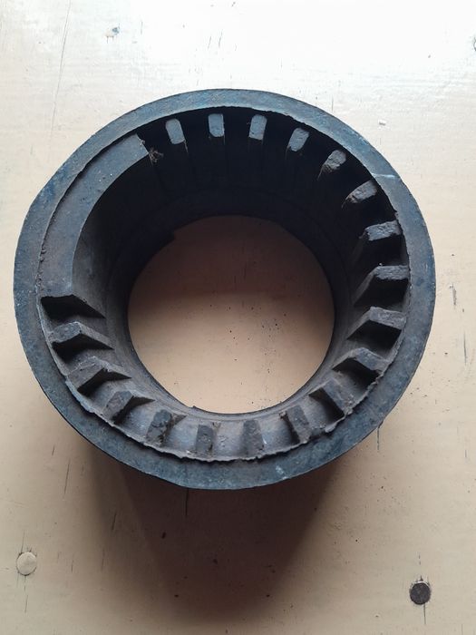 Подушка кузова ВАЗ 2101-07