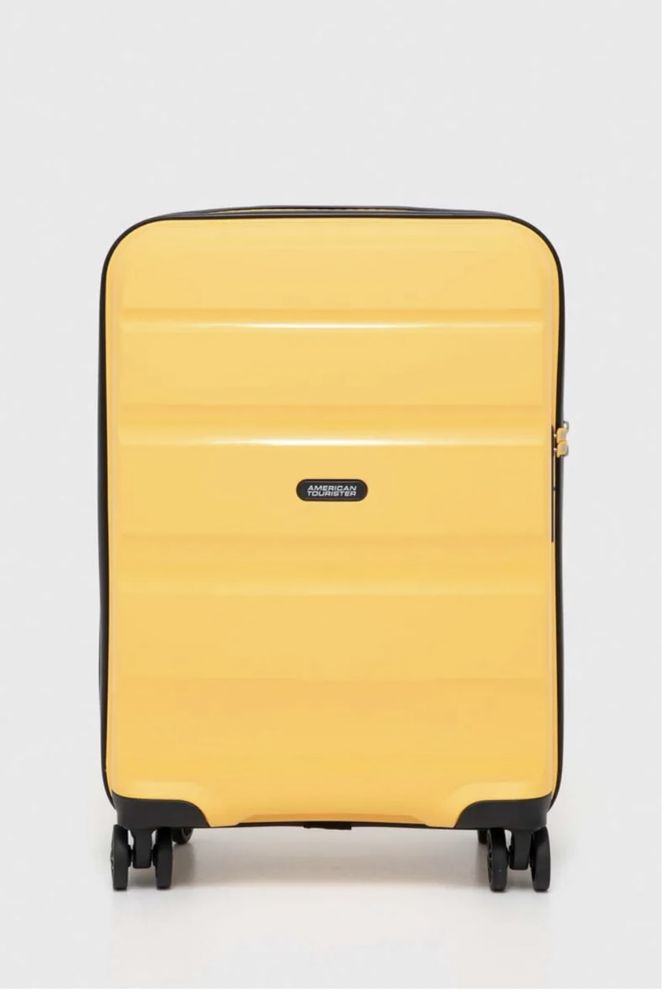 American tourister новый чемодан S М. L