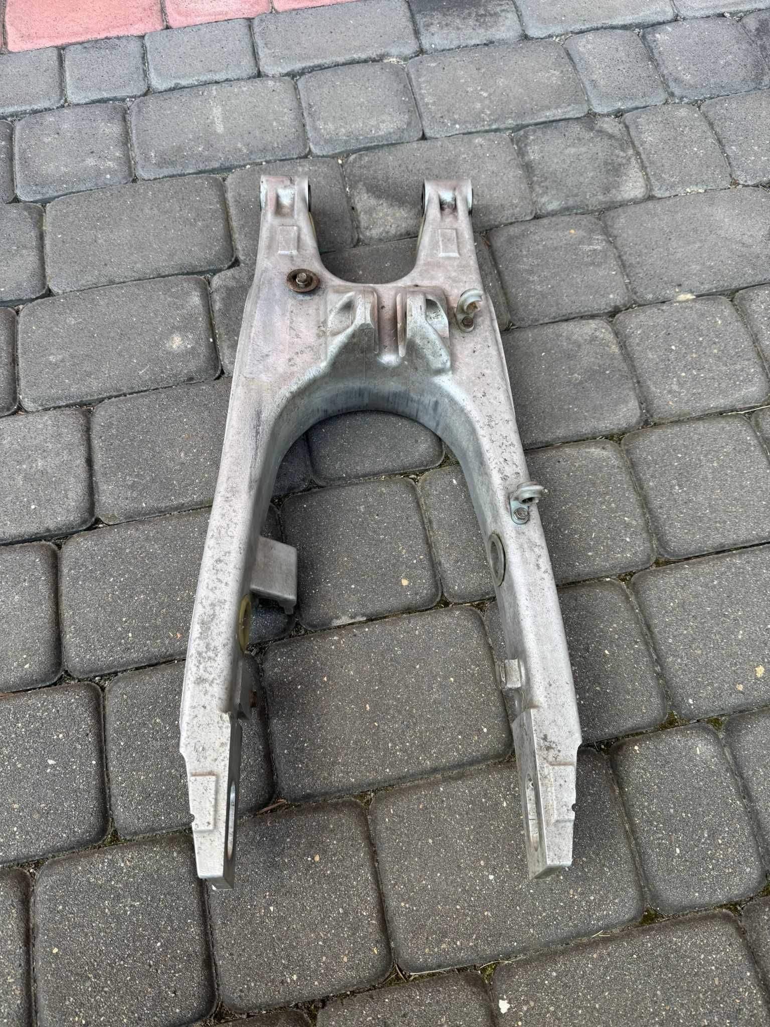wahacz zawieszenie kiwaka tyl tylna ktm sx 85 / 105 husqvarna tc 85
