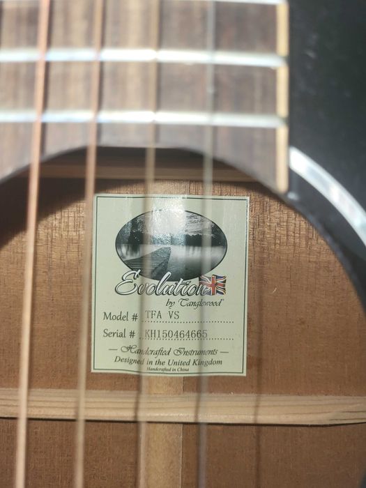 Guitarra Tanglewood TFA VS