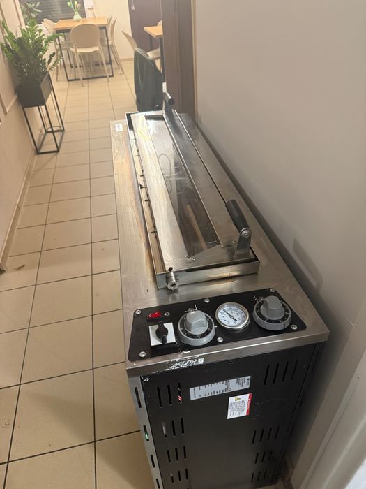 Piec do pizzy 9,9 kv GGM Gastro, Używany 8 miesięcy.