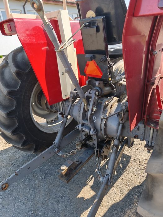 Massey Ferguson 260