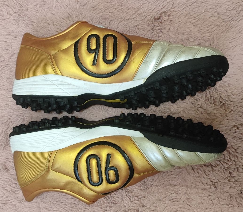 Nike total 90 lll