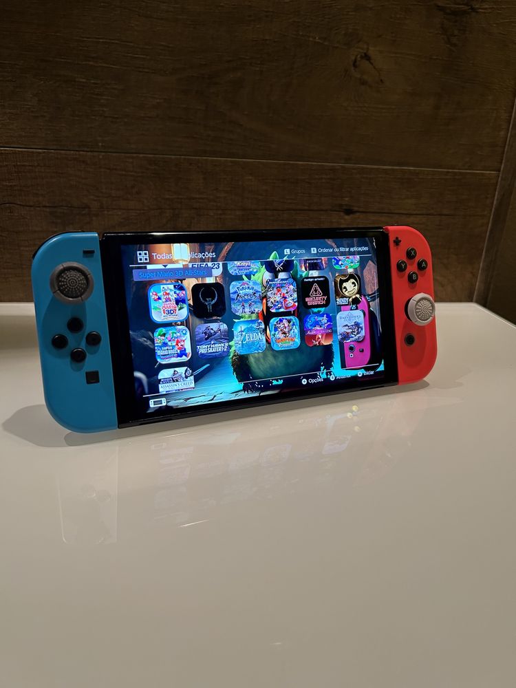 Nintendo Switch Oled Desbloqueada 256Gb + extras