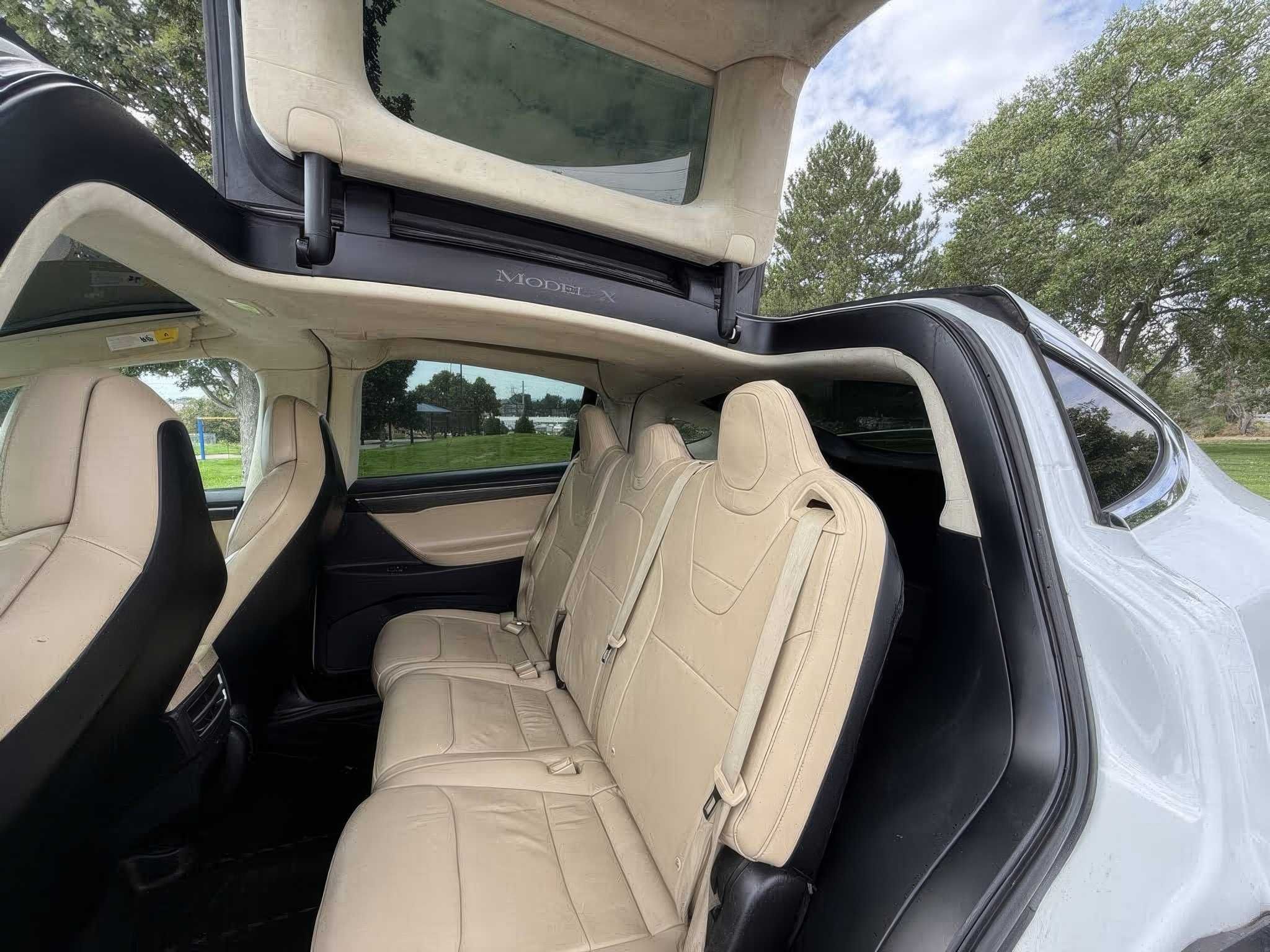 Tesla Model X 2017