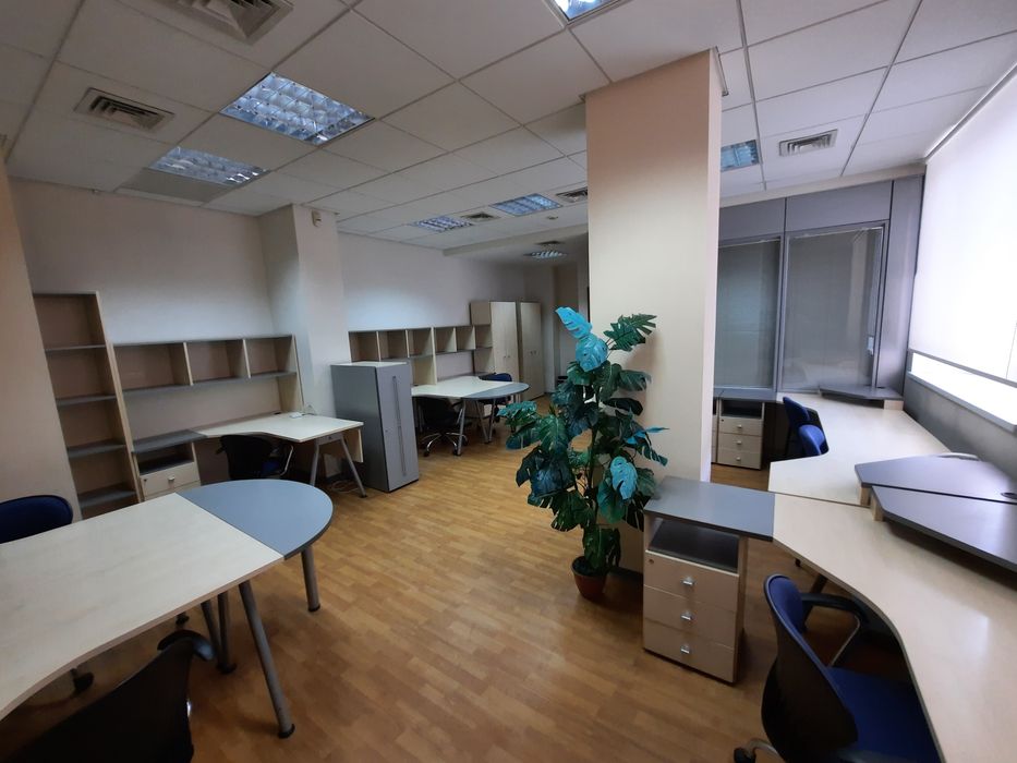 Сдам с меб свой офис 60м2 1эт ЖК Парковый,Староказацкая,54,парк Глобы
